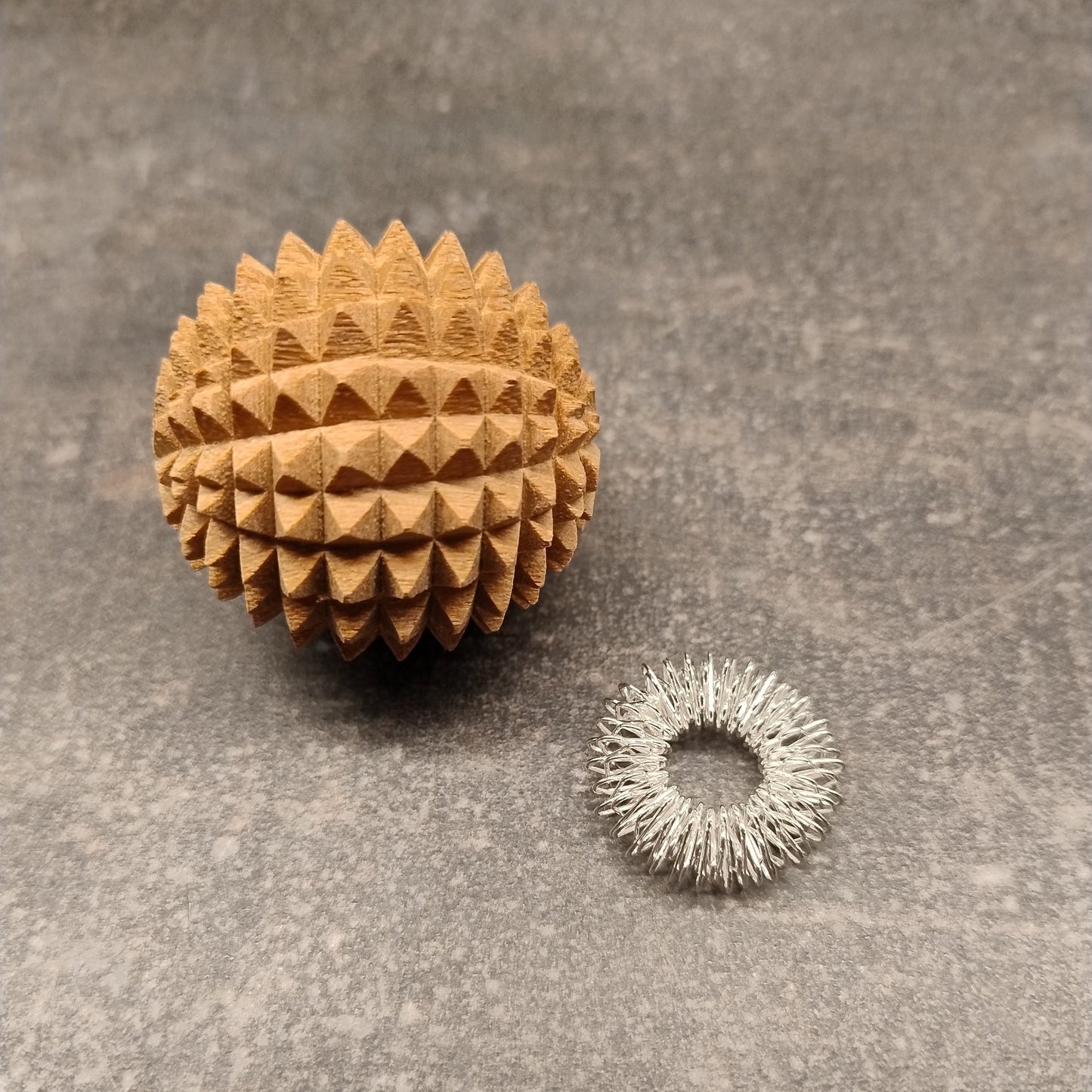 Buy Ve and Zen Set - Ve Ball + Zen acupressure ring