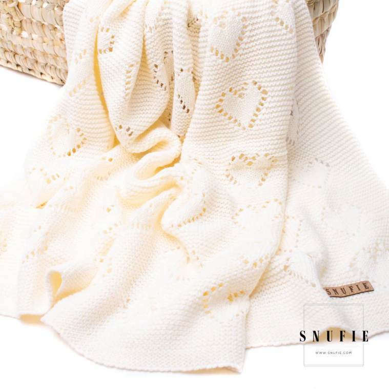Baby blanket in love yarn - 100% cotton